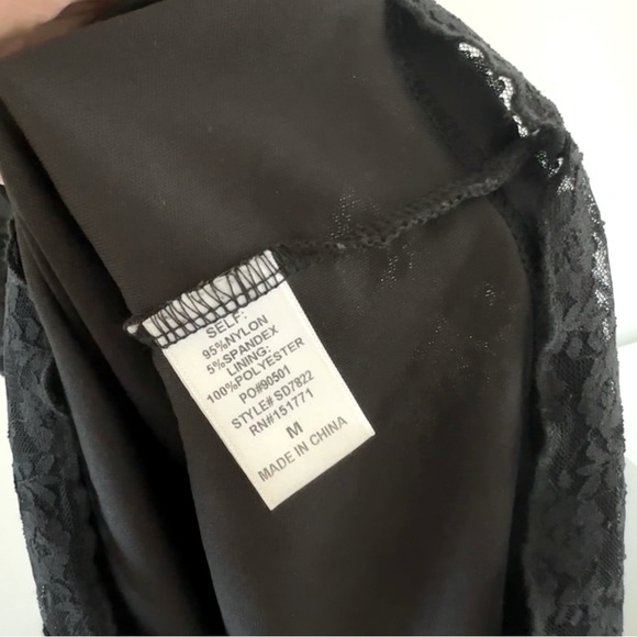 Black Lace Mini Dress Thin Adjustable Straps Form Fitted Size Medium - Picture 8 of 11